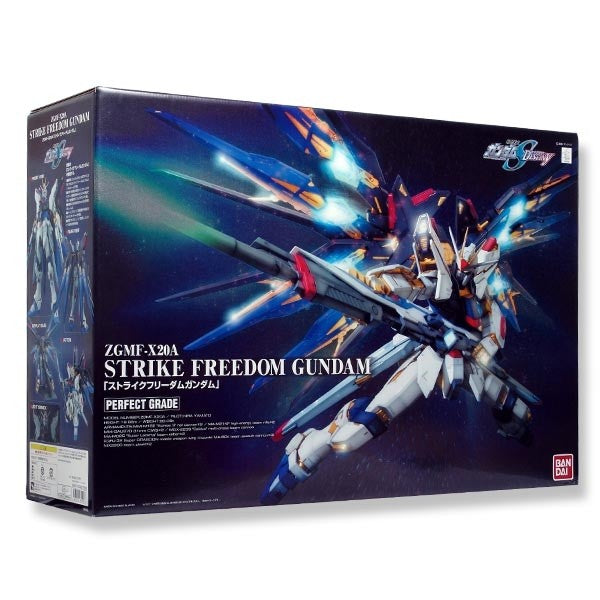 Gundam : Perfect Grade - Strike Freedom Gundam 1:60 Scale Model Kit