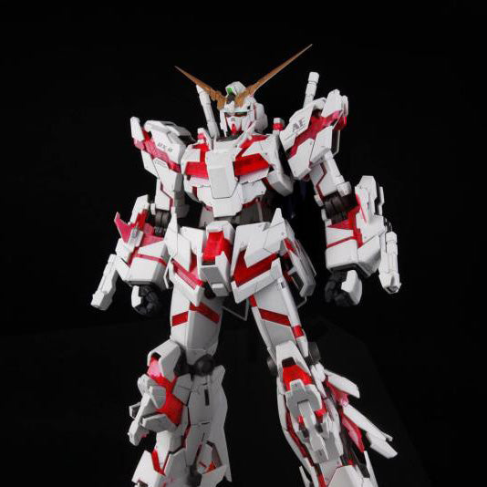 Gundam : Perfect Grade - RX-0 Unicorn Gundam 1:60 Scale Model Kit