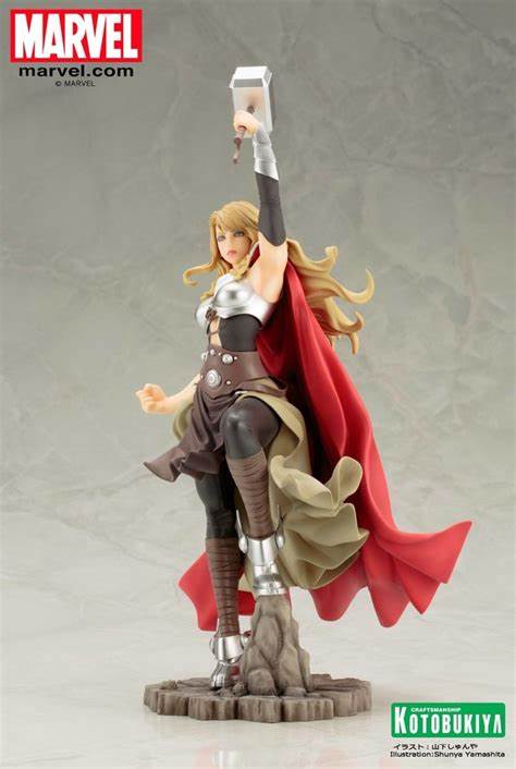 Figurine Marvel - Thor (Jane Foster) Bishoujo