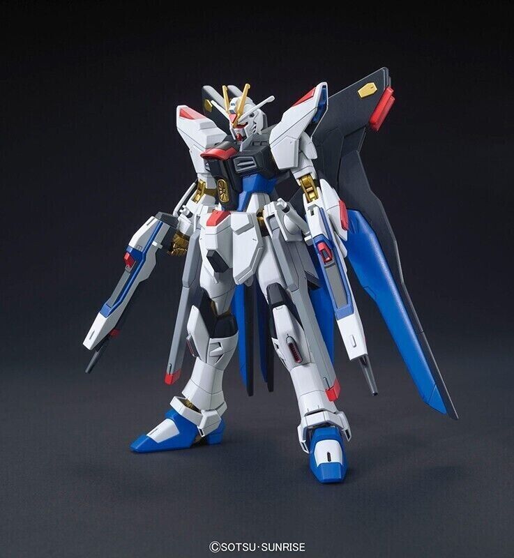 Gundam - Cosmic Era Strike Freedom Gundam Z.A.F.T. Mobile Suit 1/144 [HG]